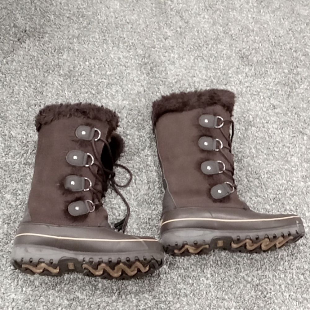 Khombu woman's Nordic boot brown suede and faux fur Costco item #744065 size 8M - Picture 2 of 5